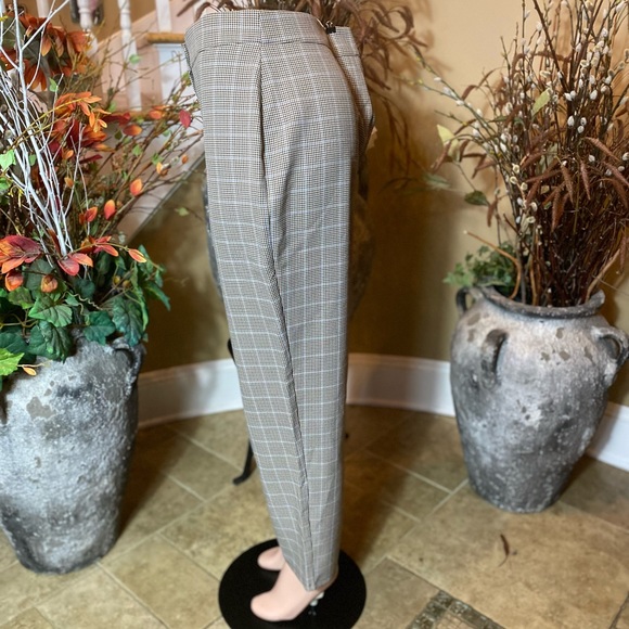 Nasty Gal Size 10 Herringbone High Waist Tapered Leg Pants - Picture 2 of 5